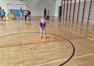 Zawody sportowe w SP 137.