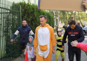 Bajkowy maraton wokół przedszkola.