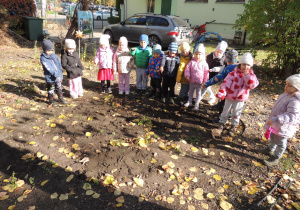 Tam będą rosły kwiaty.