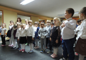 Do Hymnu należy się przygotować.